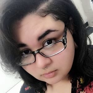 Meet your Posher, Michaela